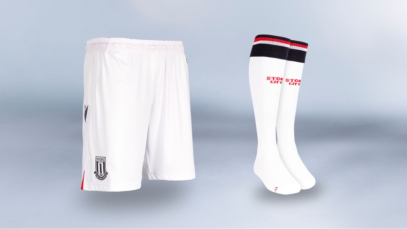 stoke city football shorts