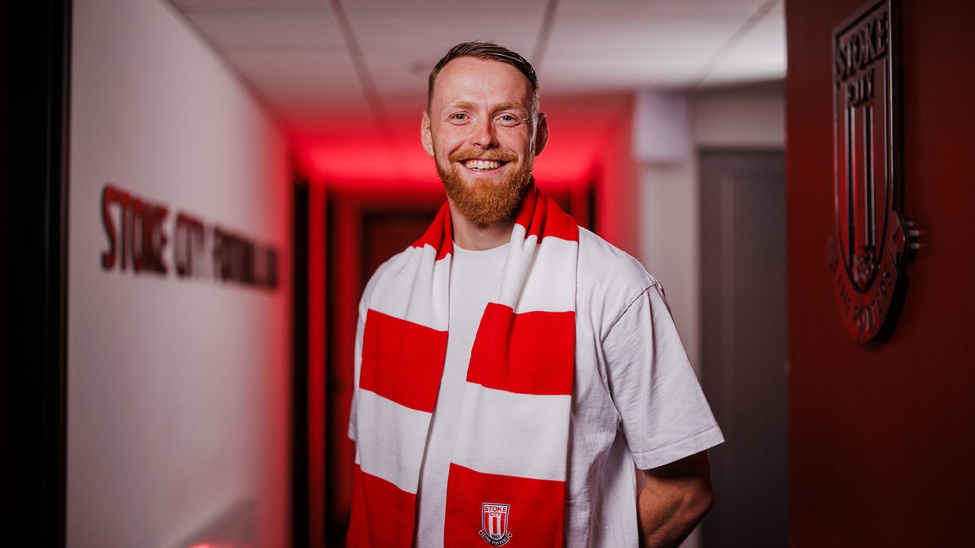 Stoke City FC - Goalkeeper Johansson makes Stoke City move